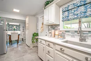616 Milton St, Lewisville, TX 75057 - Photo 9
