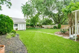 616 Milton St, Lewisville, TX 75057 - Photo 23