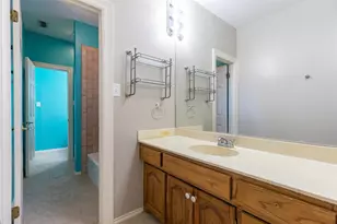 29 Cherry Hills E, Abilene, TX 79606 - Photo 33