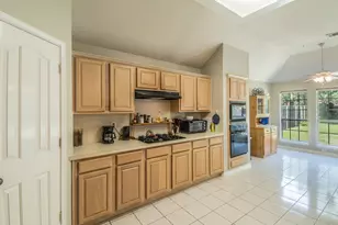 5022 Sandestin Ct, Garland, TX 75044 - Photo 9