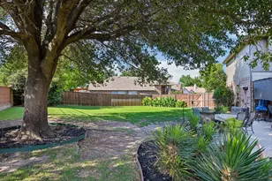 2204 Wembley Wood Ln, Bedford, TX 76022 - Photo 35