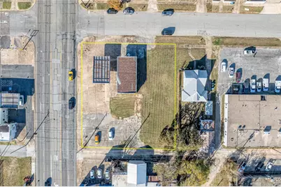 212 N Austin Avenue, Denison, TX 75020 - Photo 5