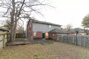 11815 Sunrise Dr, Balch Springs, TX 75180 - Photo 3