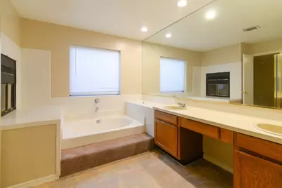 11815 Sunrise Drive, Balch Springs, TX 75180 - Photo 11