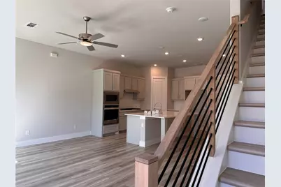 8121 Bromley Drive, Dallas, TX 75231 - Photo 5