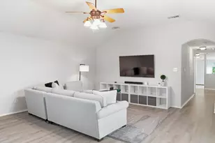 12471 Hawk Creek Dr, Frisco, TX 75033 - Photo 23