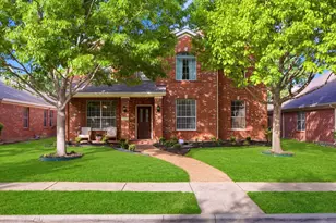 12471 Hawk Creek Dr, Frisco, TX 75033 - Photo 1