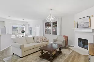 12471 Hawk Creek Dr, Frisco, TX 75033 - Photo 11