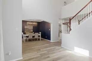 12471 Hawk Creek Dr, Frisco, TX 75033 - Photo 7