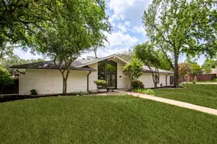 6810 Town Bluff Dr, Dallas, TX 75248 - Photo 23