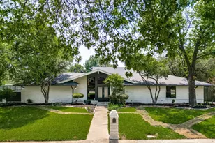 6810 Town Bluff Dr, Dallas, TX 75248 - Photo 1