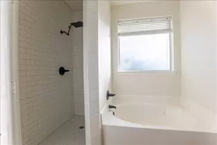 10332 Trevino Ln, Benbrook, TX 76126 - Photo 15