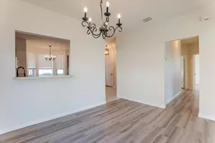 10332 Trevino Ln, Benbrook, TX 76126 - Photo 9