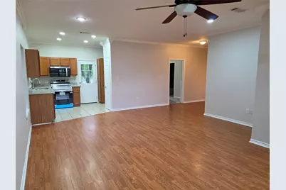 307 Barnes Street, Fairfield, TX 75840 - Photo 3