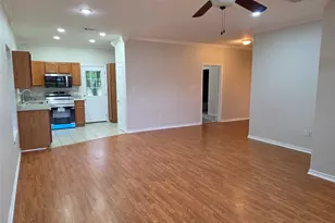 307 Barnes St, Fairfield, TX 75840 - Photo 3