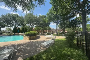 8745 Manhattan Ave, Plano, TX 75024 - Photo 27