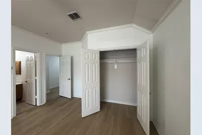 8745 Manhattan Avenue, Plano, TX 75024 - Photo 19