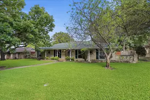 1512 Cliffbrook Dr, Plano, TX 75075 - Photo 1