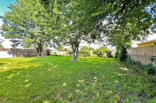 1410 Independence Trail, Grand Prairie, TX 75052 - Photo 21