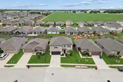 925 Billups Drive, Van Alstyne, TX 75495 - Photo 3