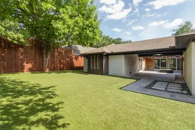 9447 Viewside Drive, Dallas, TX 75231 - Photo 27