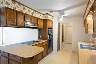 112 J L Brazzil Loop, Waco, TX 76705 - Photo 5
