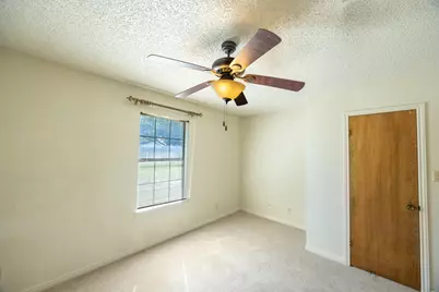 112 J L Brazzil Loop, Waco, TX 76705 - Photo 13