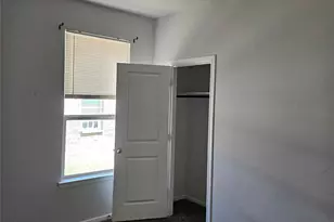 9308 Red Brush Trl, Fort Worth, TX 76131 - Photo 5