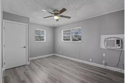 62 Pershing Drive, Denison, TX 75020 - Photo 3