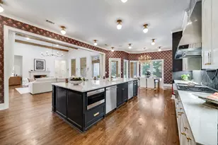 6404 Drawbridge Ln, Plano, TX 75024 - Photo 13