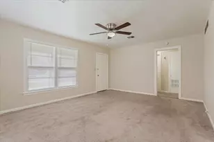 212 Avenue E, Lacy Lakeview, TX 76705 - Photo 7