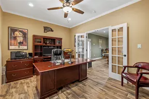 633 Idlewood Dr, Waco, TX 76705 - Photo 9