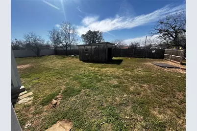 1742 Victoria Street, Abilene, TX 79603 - Photo 11