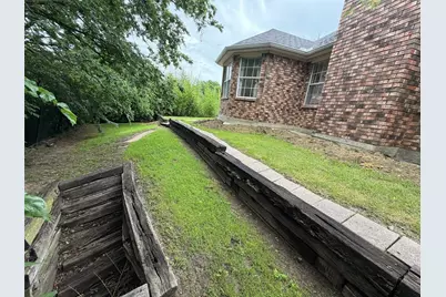 6204 High Brush Circle, Dallas, TX 75249 - Photo 27