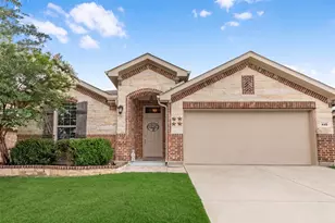 445 Saguaro Dr, Fort Worth, TX 76052 - Photo 1