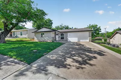 604 Holly Lane, Duncanville, TX 75116 - Photo 3