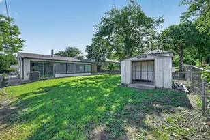 604 Holly Ln, Duncanville, TX 75116 - Photo 27