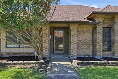 1774 Clydesdale Drive, Lewisville, TX 75067 - Photo 3