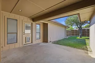 1774 Clydesdale Dr, Lewisville, TX 75067 - Photo 29