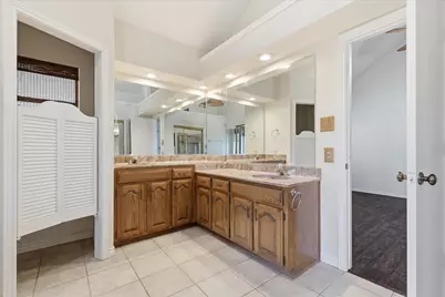 1774 Clydesdale Drive, Lewisville, TX 75067 - Photo 21