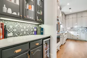 8005 Rosemont Dr, Plano, TX 75025 - Photo 7