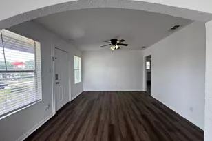5633 Curzon Ave, Fort Worth, TX 76107 - Photo 5