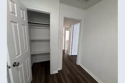 5633 Curzon Avenue, Fort Worth, TX 76107 - Photo 19