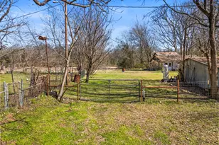 431 Cr 2715, Mt Pleasant, TX 75455 - Photo 9