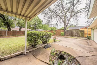 2710 Ashglen Drive, Garland, TX 75043 - Photo 31