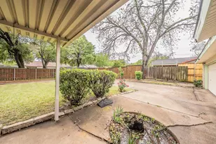 2710 Ashglen Dr, Garland, TX 75043 - Photo 31