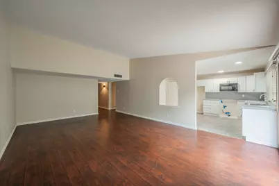2710 Ashglen Drive, Garland, TX 75043 - Photo 7