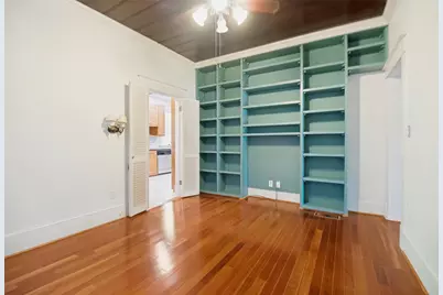 111 S Willomet Avenue, Dallas, TX 75208 - Photo 19