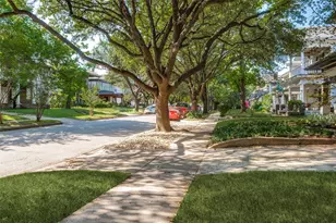 111 S Willomet Ave, Dallas, TX 75208 - Photo 3
