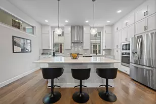 2739 Flowering Peach Ln, Dallas, TX 75212 - Photo 9